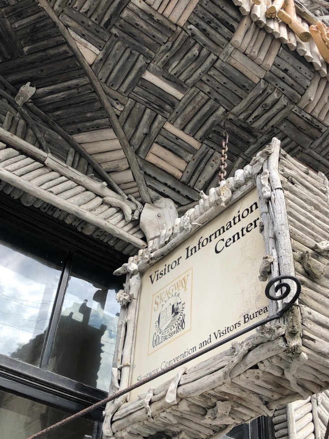 JThzkFM9QmS2lUtGwlLcjw